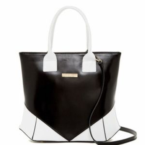 Persaman New York Tote🖤 Black & White Leather 🖤